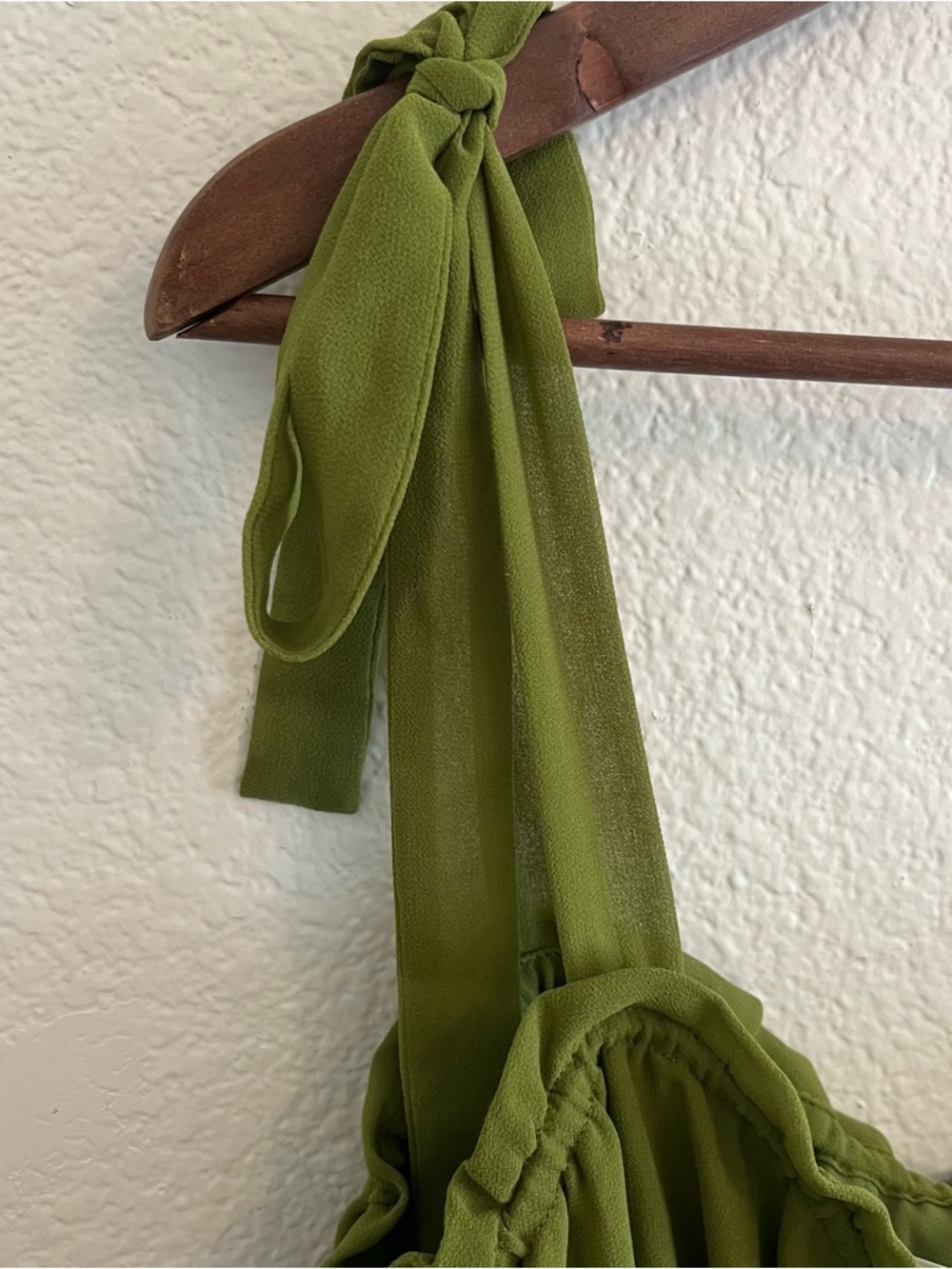 Aritzia Wilfred Green Ballad Camisole Size M - Picture 3 of 6
